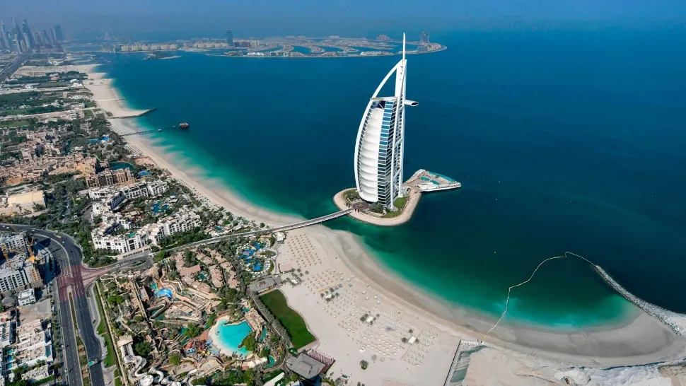 Vedetele din România care au investit în apartamente în Dubai