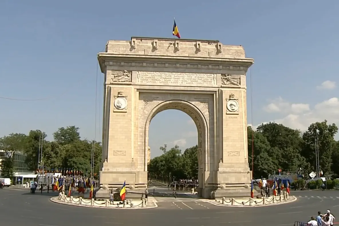 Arcul de Triumf, deschis publicului. Până când va putea fi vizitat gratuit
