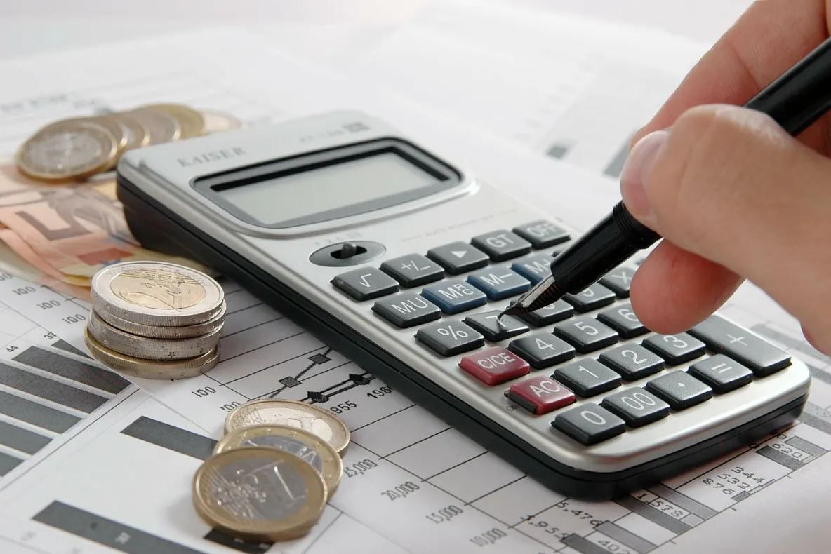 Cum calculează statul român nivelul de trai. Cu ce sumă se descurcă o familie lunar