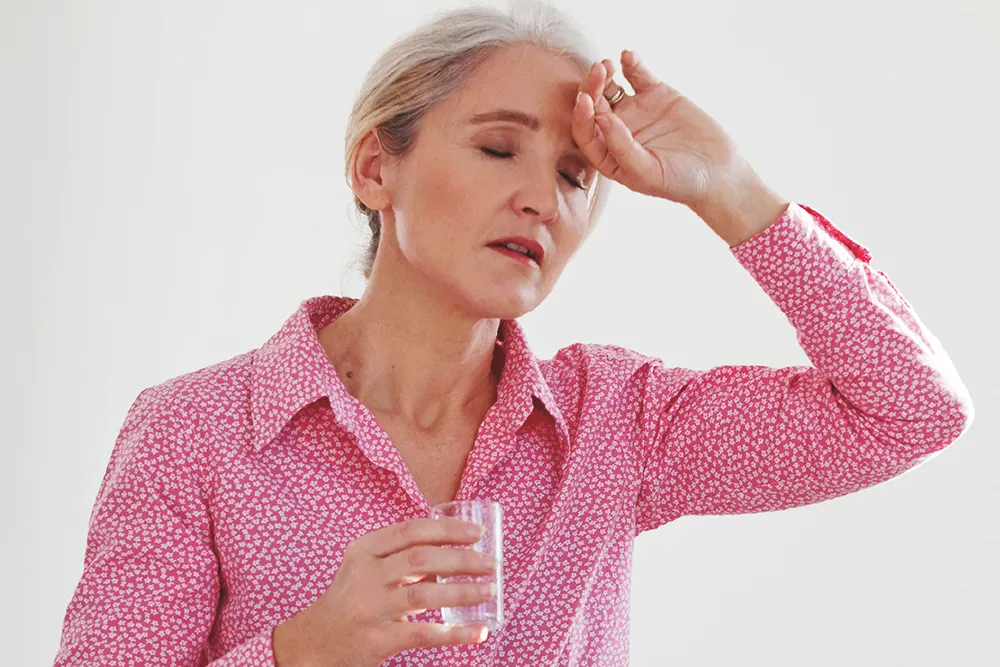 Menopauza: cum să te îmbraci când ai bufeuri?