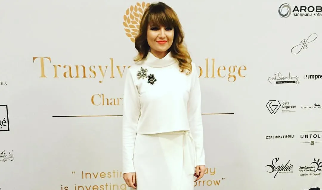 Bat clopote de nuntă pentru Alexandra Ungureanu
