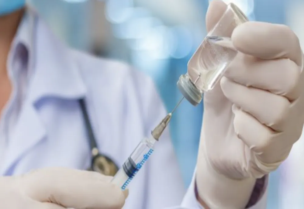 GHIDUL VACCINĂRILOR RECOMANDATE PENTRU ADULȚI ȘI COPII - PROTECȚIA ÎNCEPE CU PREVENȚIA