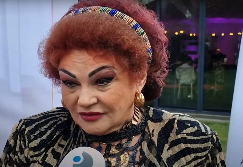 Elena Merișoreanu, o nouă intervenție estetică, la 77 de ani