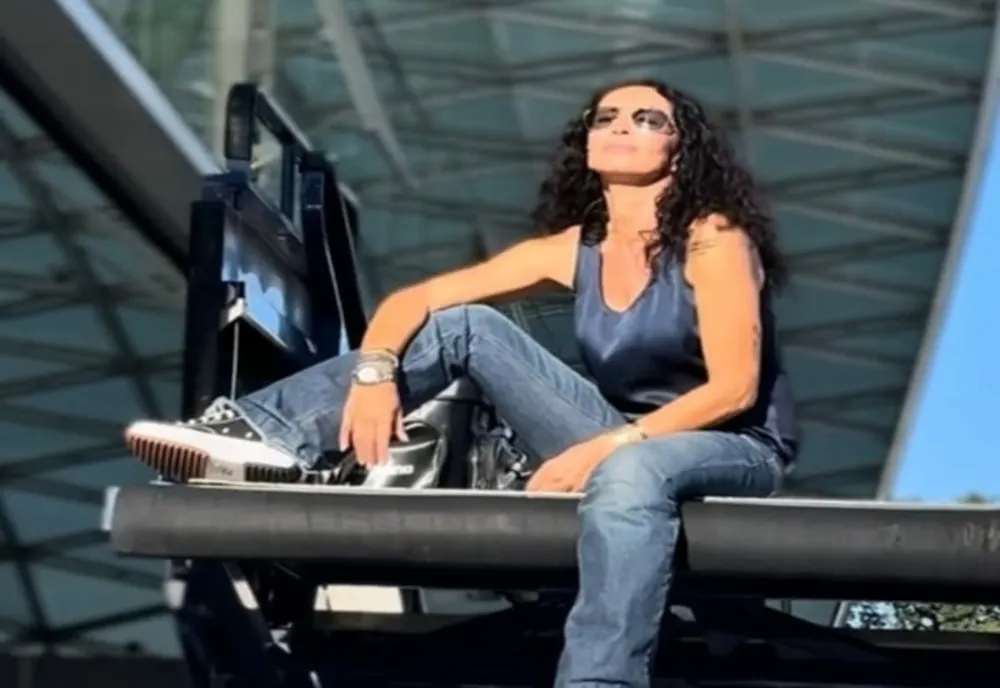 MIHAELA RĂDULESCU, PRIMUL MESAJ DUPĂ CE A REVENIT ÎN ROMÂNIA. CE A SPUS DESPRE FELIX BAUMGARTNER