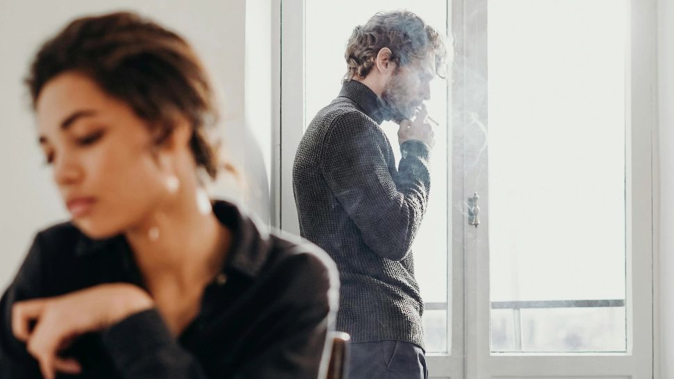 4 fraze toxice care distrug încrederea în relații, potrivit unui psiholog