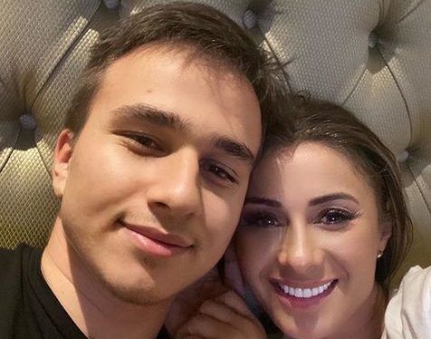 Planuri de nuntă pentru băiatul lui Reghe. Viitoarea lui soție, o fost gimnastă, cu multe medalii