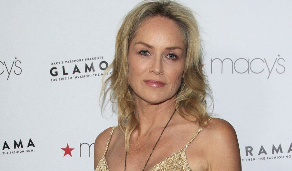 Are 63 de ani, dar nu îi arată. Sharon Stone a pozat senzual – FOTO