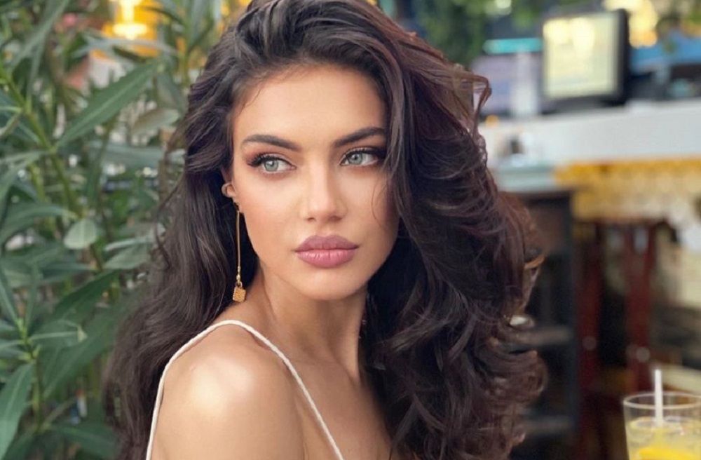 Cristina Ich, scandal monstru în online, din cauza refugiaților din Ucraina