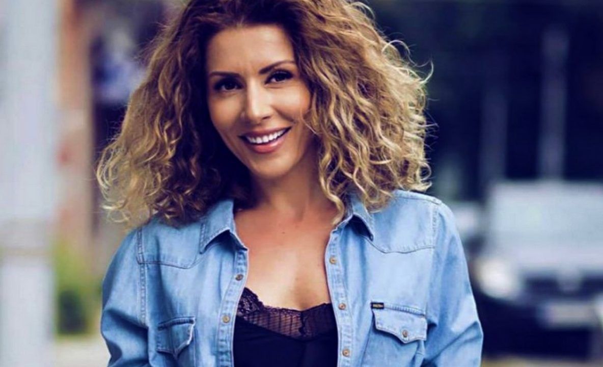 Cum arată apartamentul de lux în care s-au mutat Carmen Brumă și Mircea Badea