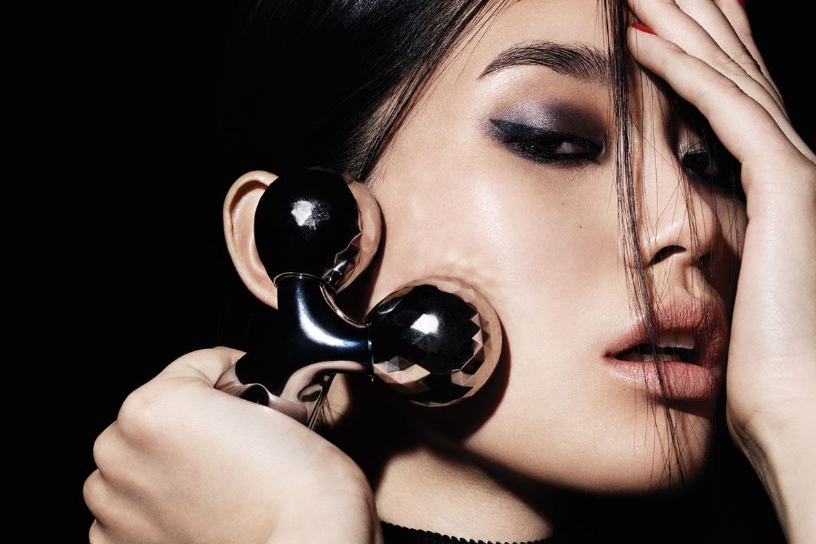 Noile accesorii de masaj pentru tenul matur