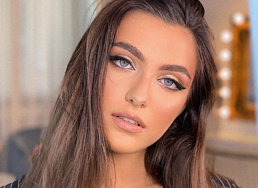 Alexia Eram, de urgenţă la spital. Cu ce probleme se confruntă fiica Andreei Esca