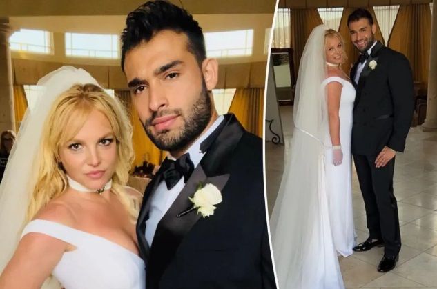 Povestea rochiei Versace purtată de Britney Spears la nunta ei cu Sam Asghari