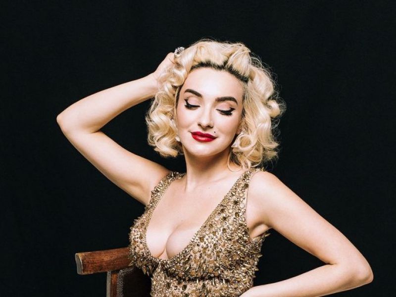 Din ce face cu adevărat bani Ana Morodan. „Contesa digitală” are probleme cu magazinul online