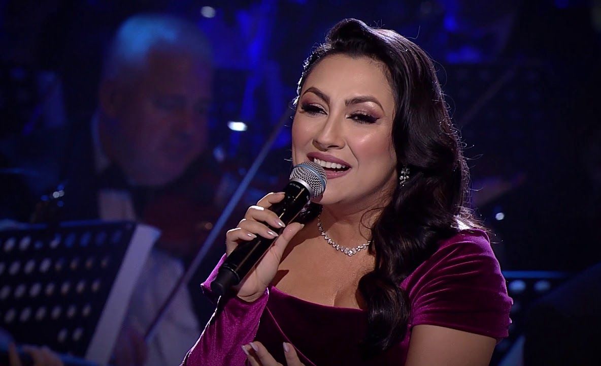 Câți bani câștigă vedetele de Revelion