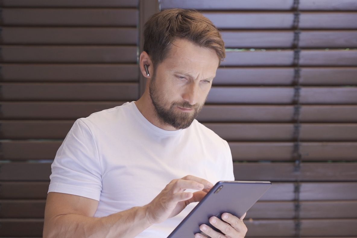 Mare scandal în restaurantul lui Dani Oțil. Prețurile au speriat vedetele