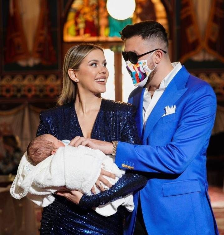 Emily Burghelea și-a botezat fiul! Primele fotografii de la eveniment
