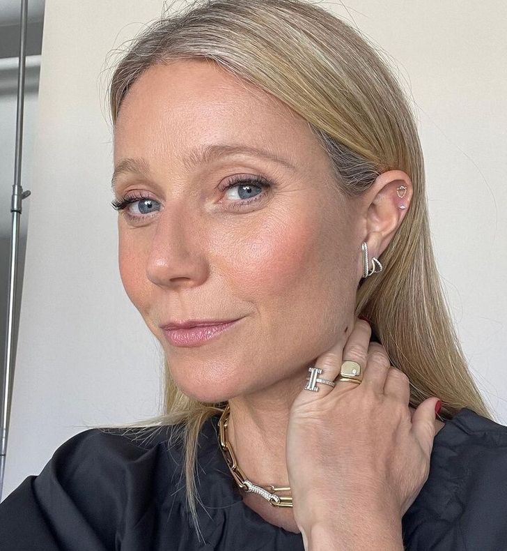 Gwyneth Paltrow, de 50 de ani, dezvăluie secretul tenului său fără cusur