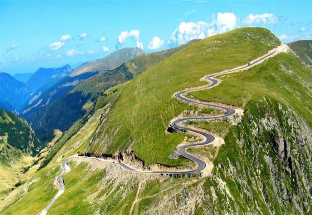 Când se vor închide Transalpina și Transfăgărășanul în 2024