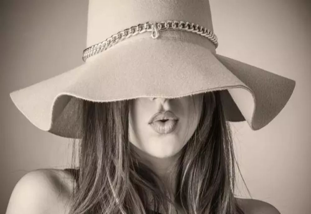 Țara unde femeile angajează „soți cu ora” din cauza lipsei de bărbați