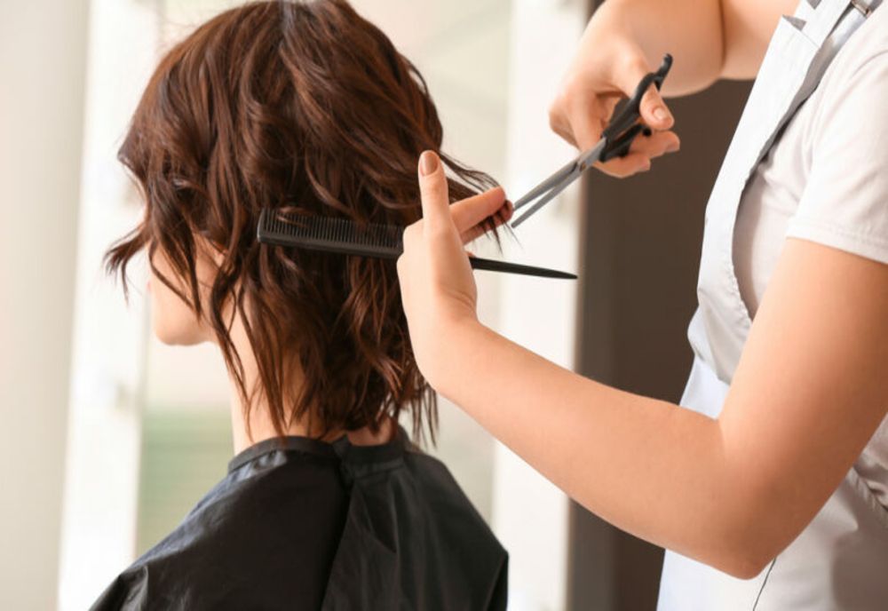 Clavi-cut: această lungime a părului este ideală pentru a adăuga volum părului fin