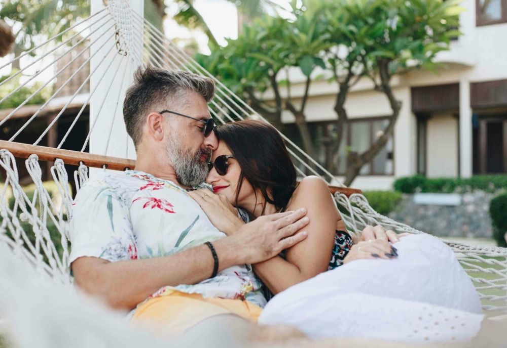 „Am întâlnit o femeie incredibilă după ce soția mea a murit, dar mă simt vinovat”