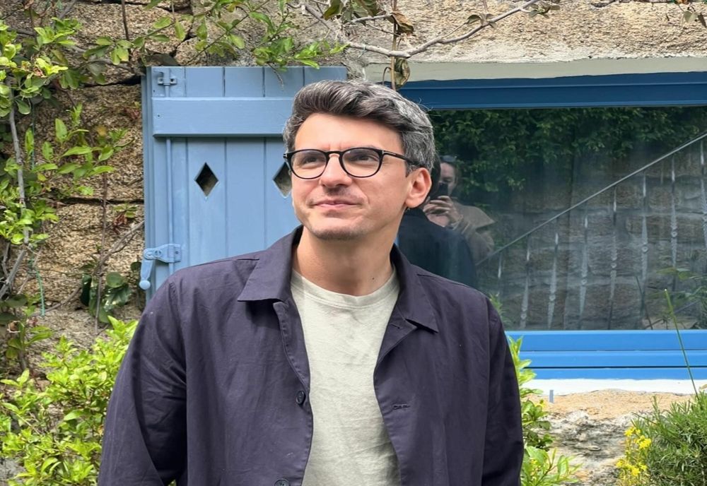 Alexandru Ion s-a căsătorit civil. Și-a cunoscut soția pe Tinder