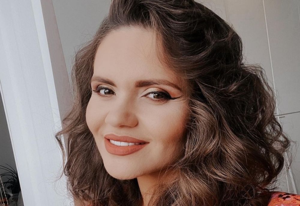 Cristina Şişcanu le predă internauţilor lecţia iertării