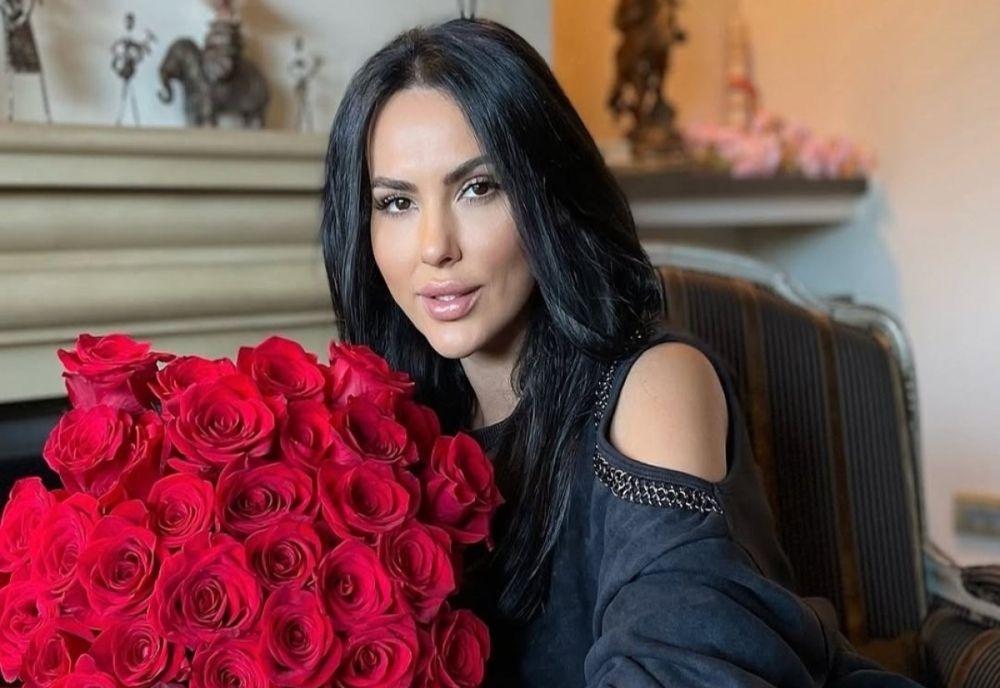 La ce facultate s-a înscris Lavinia Pîrva la 40 de ani