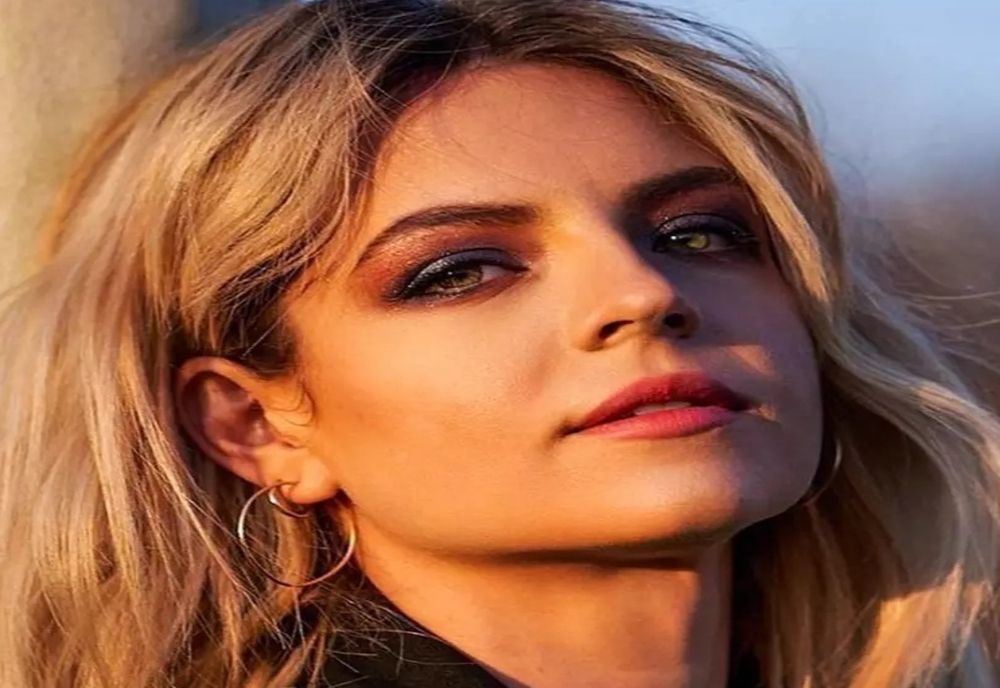 Revoltător! Actrița Victoria Răileanu, agresată de un pompier, la metrou