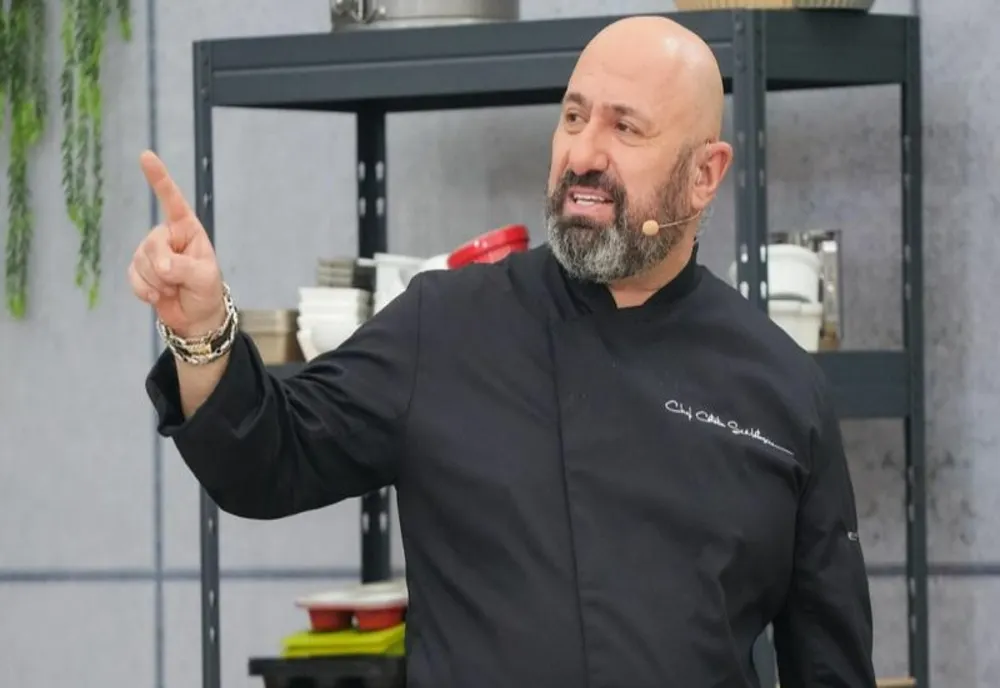 Chef Cătălin Scărlătescu s-a întors pe platourile de filmare, după demisia de la Chefi la cuțite