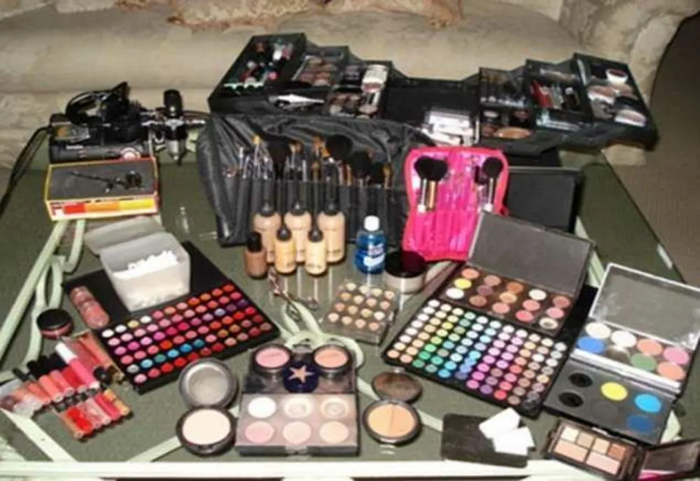 Ce reprezintă simbolurile 3M, 6M sau 12M de pe cutiile cosmeticelor și produselor de beauty
