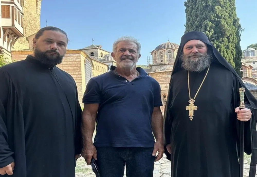 MEL GIBSON, ÎN REGULEGERE LA MUNTELE ATHOS: „NU AM SIMȚIT NICIODATĂ O LEGĂTURĂ ATÂT DE PROFUNDĂ CU DUMNEZEU”