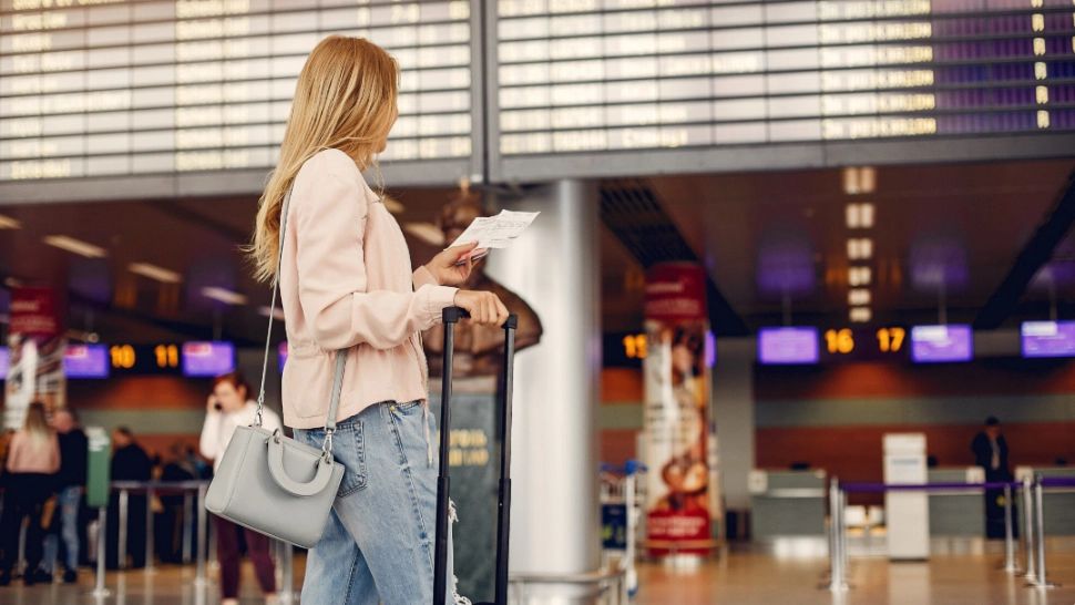 S-au schimbat regulile pentru transportul lichidelor în avion