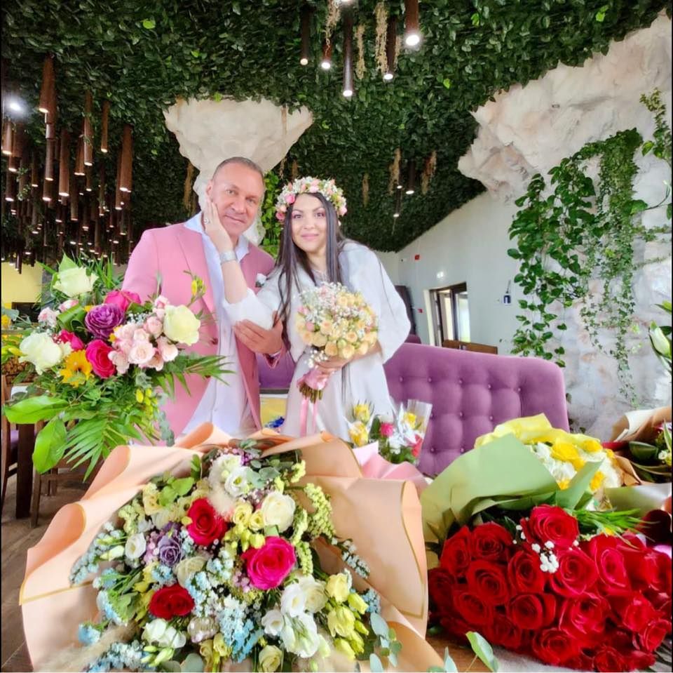 319560490_10222894734858758_2979580376618271525_n - Copy