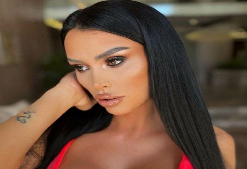 Daniela Crudu, imagini de senzație cu burtica de gravidă