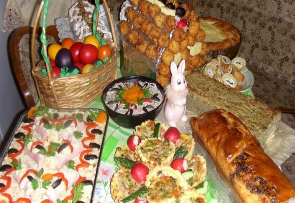 Ce reţete delicioase poţi face cu mâncarea rămasă de la masa de Paște