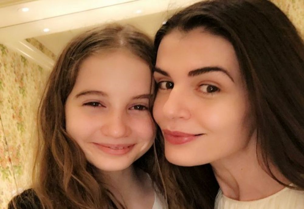 Monica Gabor a reacționat, după ce a văzut imaginile cu fiica sa în România