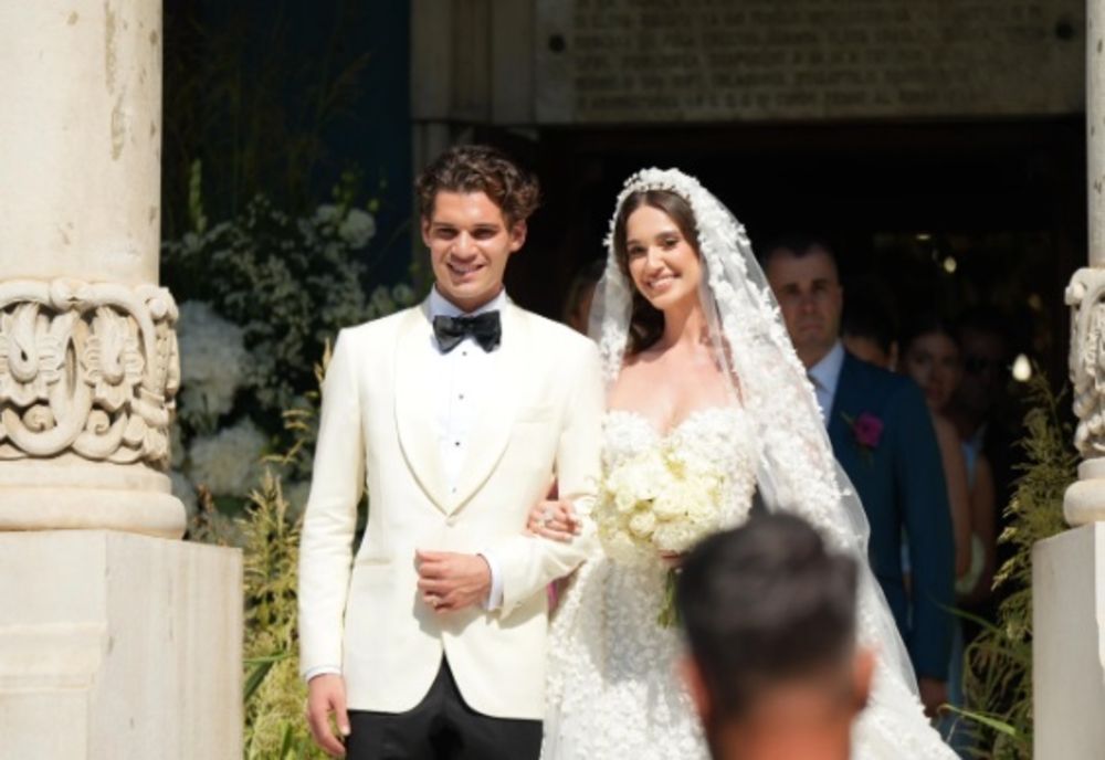 CÂT A MERS DARUL LA NUNTA LUI IANIS HAGI