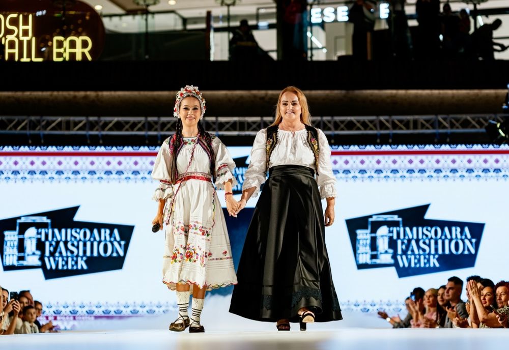 Vlăduța Lupău și Olguța Berbec au defilat la Timișoara Fashion Week