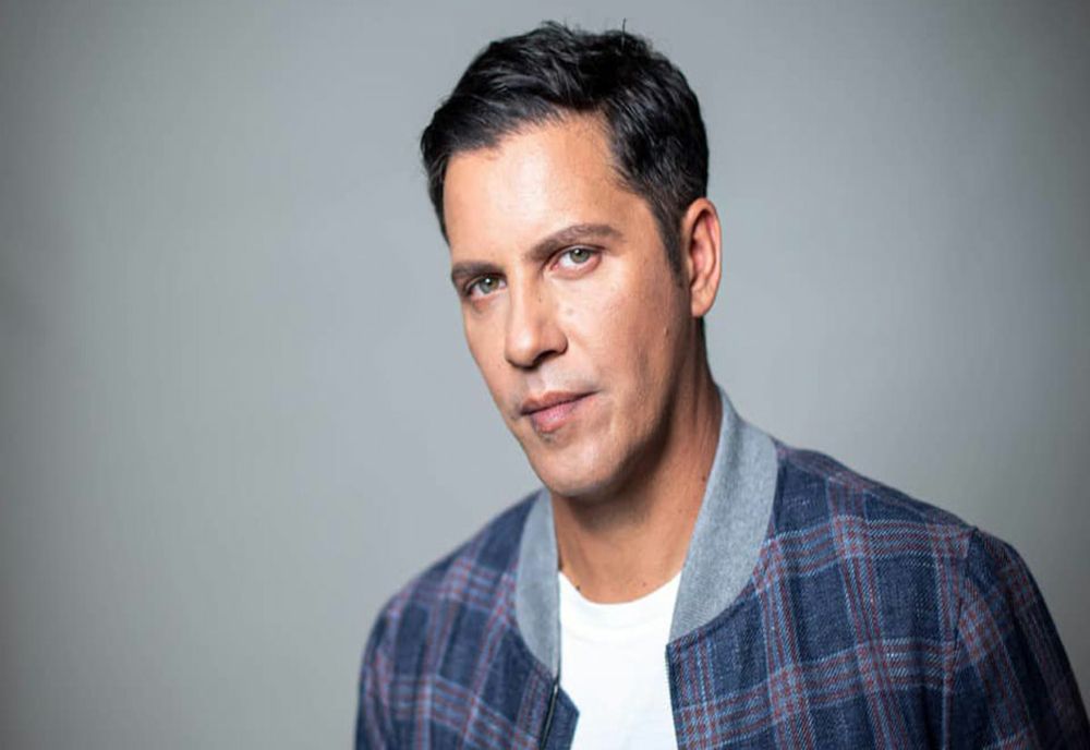 Lucian Viziru s-a întors definitiv în România. Ce spune despre revenirea în televiziune