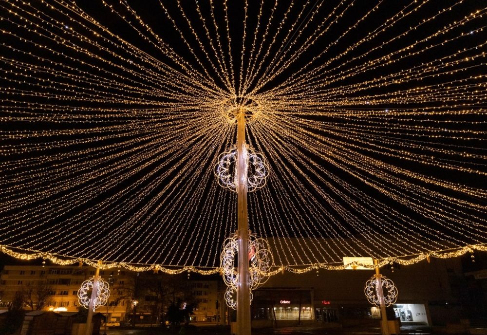 Când se deschide târgul de Crăciun din Piața Constituției