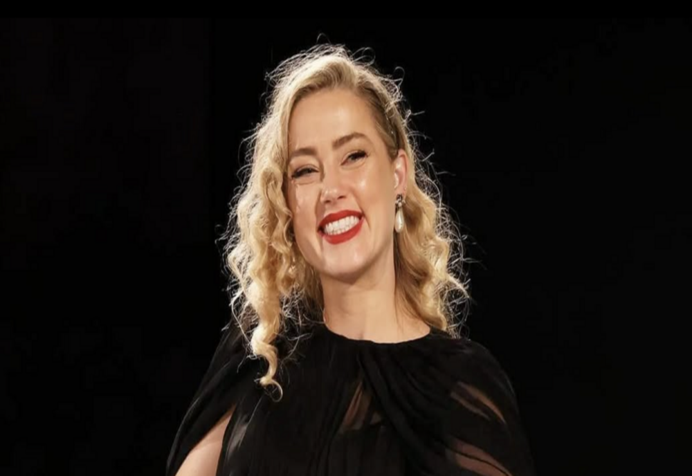 Amber Heard, însărcinată din nou. Nimeni nu știe cine e tatăl!