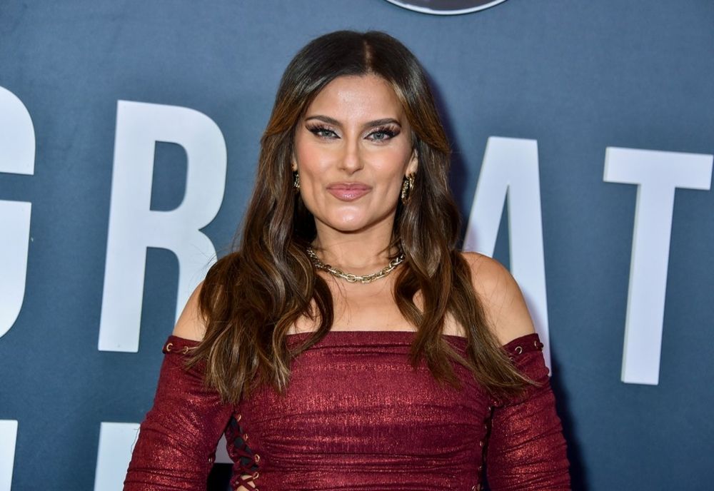 Nelly Furtado, apariție rară în costum de baie. Artista și-a arătat formele voluptoase 