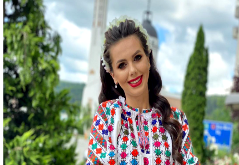 Georgiana Lobonț și-a dat jos fațetele dentare. Cum arată acum artista