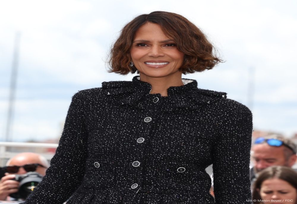Cannes 2025: Halle Berry, obligată să îşi modifice ţinuta pentru ceremonia de deschidere