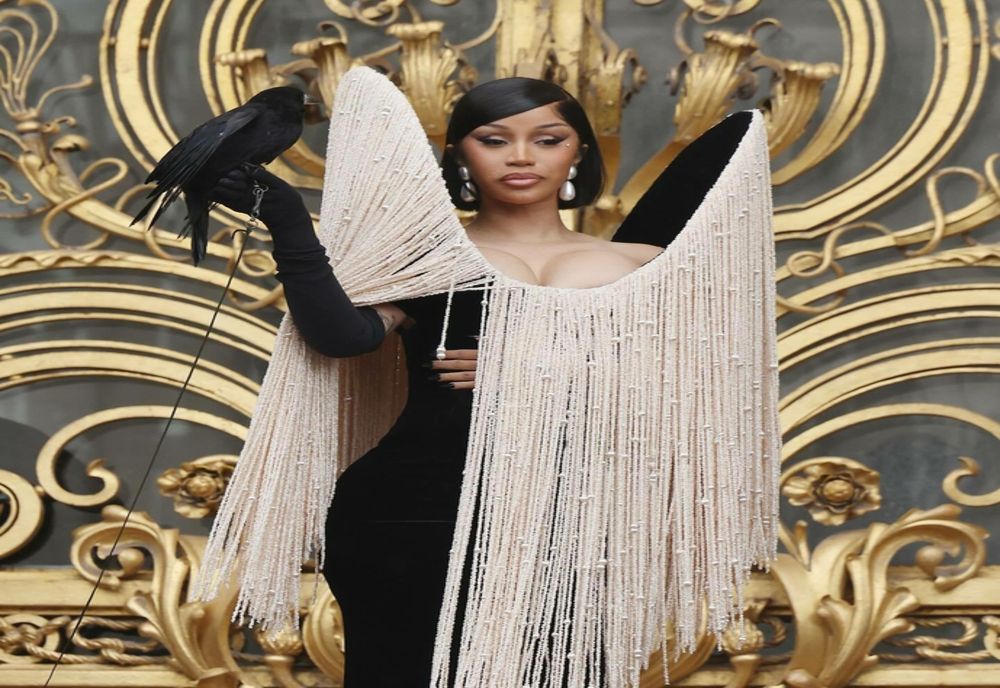 CARDI B A FOST REGINA SĂPTĂMÂNII COUTURE DE LA PARIS