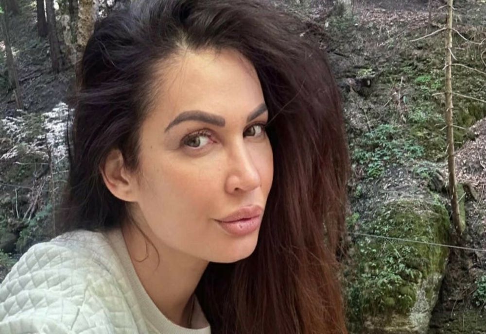 NICOLETA LUCIU ȘI-A DESCHIS O NOUĂ AFACERE ȘI A DAT STARTUL ÎNSCRIERILOR