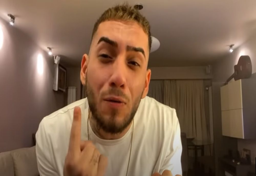 Fulgy, derapaj neașteptat în mediul online. Și-a jignit mama și sora