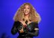 DONALD TRUMP A PUS TUNURILE PE BEYONCE