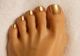 7 CULORI PERFECTE PENTRU PEDICHIURĂ CARE SĂ TE POARTE DE LA VARĂ LA TOAMNĂ